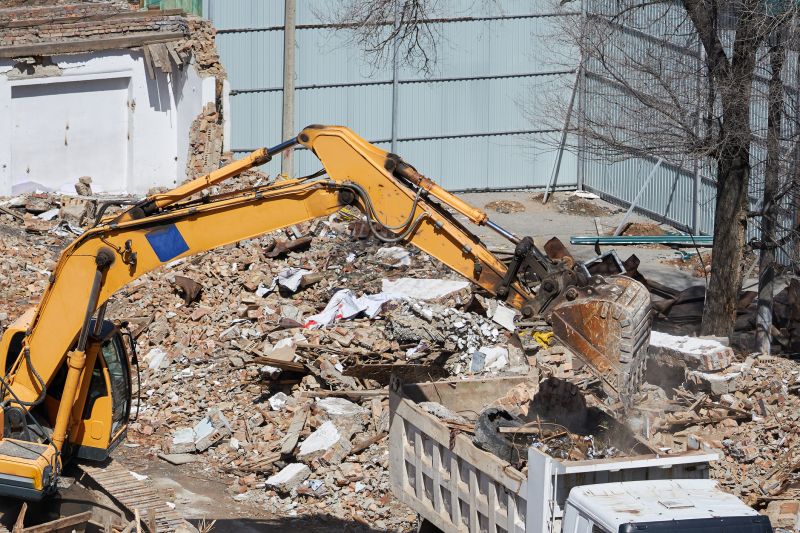 Construction Debris Removal in Auburn, CA